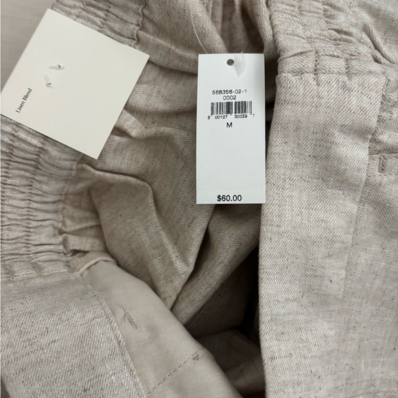 Banana Republic Women's Beige Linen Shorts Size M - Picture 3 of 3